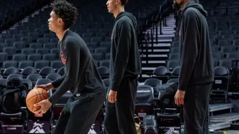 王者荣耀射手玩家：幽影袖箭BUG修复，隐身回血机制分析